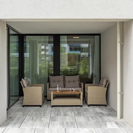 Fabulous With Garden Terrace *