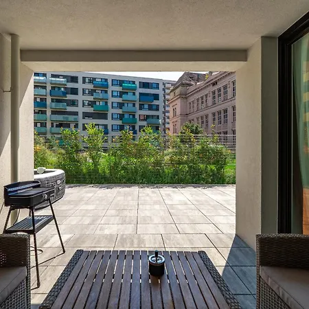 Fabulous With Garden Terrace