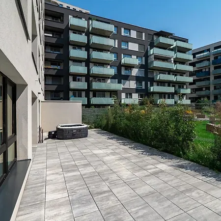 Fabulous With Garden Terrace