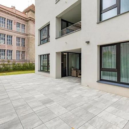 Apartamento Fabulous With Terrace & Free Parking Bratislava