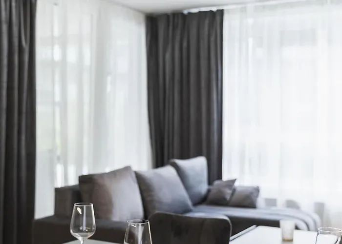 Fabulous With Terrace & Free Parking