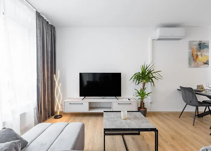 아파트 Fabulous With Terrace & Free Parking *