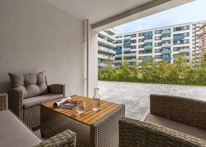Fabulous With Terrace & Free Parking 브라티슬라바